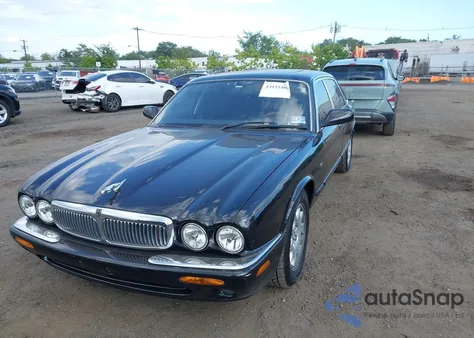 1999 Jaguar Xj8 L z USA, uszkodzony, nr VIN SAJHX6043XC856732